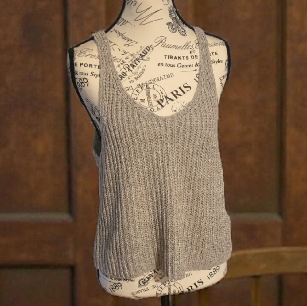 moon & madison Gray Soft Sweater Tank